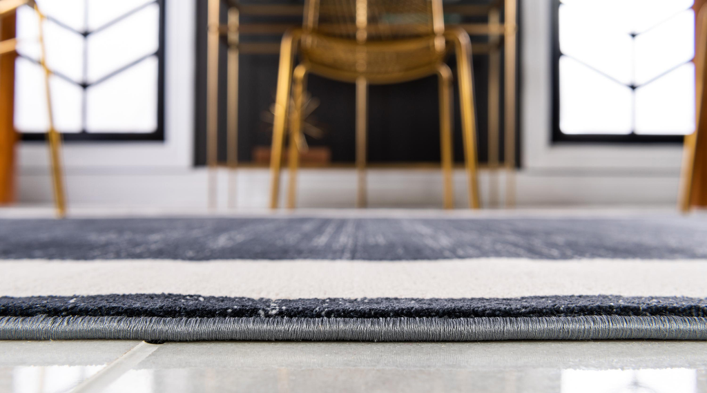 Brysen - Modern Border Rug