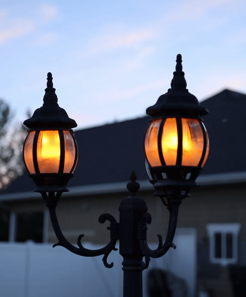 Firelight - Lifelike LED Flame Light Bulb